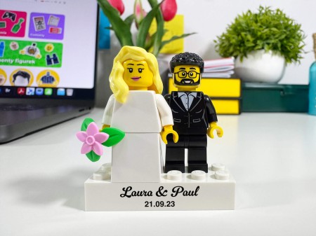 Figurines LEGO® personnalisées mariée et marié –  exemple de personnalisation 1