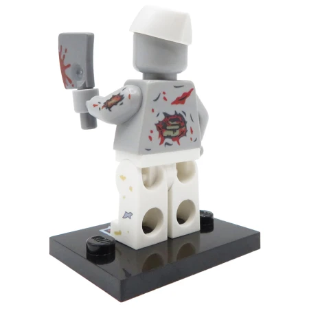 Figurka lego custom Undead Chef - kucharz zombie z tasakiem na podstawce, widok z tyłu