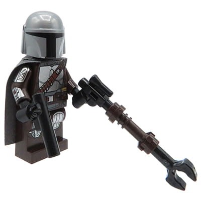 LEGO Star Wars Minifigure - The Mandalorian Din Djarin / Mando - silver beskar armor, cape, weapon