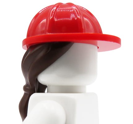 Accéder au produit Casque de construction LEGO rouge avec cheveux féminins bruns
